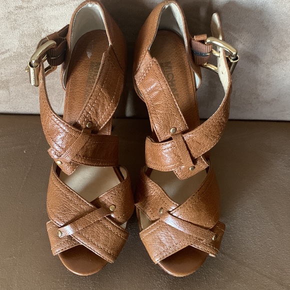 Michael Kors HH strappy shoes - Picture 4 of 8